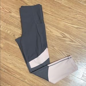 Excellent condition ATHLETA LEGGINGS